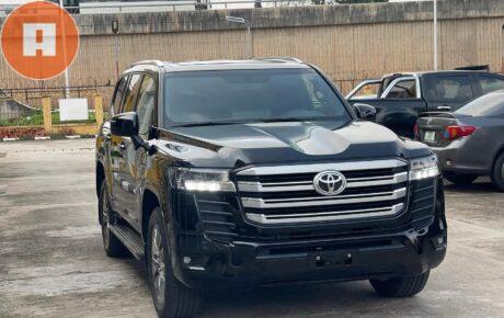 Toyota Land Cruiser  '2025